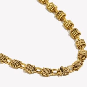 Elegant Gold-Tone Chain Necklace